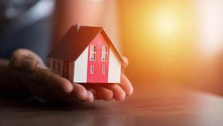 <p>Bu çalışma içinde aylardır süren paydaşlarımızla birlikte, Çevre Şehircilik Bakanlığımızın içinde olduğu bir konsept oluşturuldu. Bu son dönemin en önemli kampanyalarından olmuş oldu. Kısa günün karı olarak olaylara bakıp böylesine bir kampanya içerisinde gerçekten ihtiyacı olanların... Bunun içerisinde kim ki yanlış iş yapıyorsa "Mayıs ayından ya da önceki ayın kampanyalardan vatandaşımızın ferasetine göre iş yaptık. Gördük ki fırsatçılar var.</p>