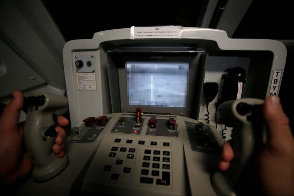 <p>Ekipler, düzensiz göçle mücadele için denetimlerini yaparken hem hayat kurtarıyor hem de umut tacirlerine engel oluyor.</p>

<p> </p>
