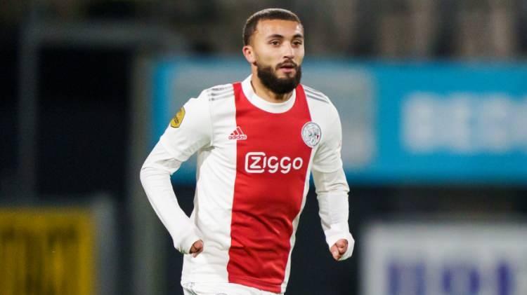 <p>Zakaria Labyad / On Numara<br />
<br />
<strong>Yaş:</strong> 29<br />
<br />
<strong>Piyasa Değeri: </strong>2.5 Milyon Euro<br />
<br />
<strong>Son Oynadığı Takım: </strong>Ajax</p>

