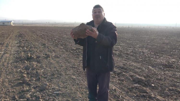 <p>Keskin ilçesine bağlı Köprü köyde çiftçilik yapan Ahmet Doğan, İHA muhabirine yaptığı açıklamada, tarım arazilerinin kuraklıktan etkilendiğini söyledi. </p>
