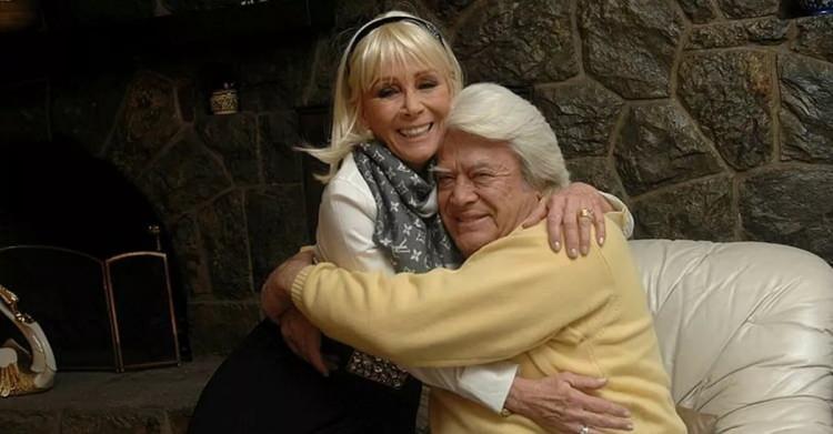 <p><span style="color:#000000"><strong>Para... Parayı bizim i&ccedil;in değerli kılan sadece &uuml;zerindeki Atat&uuml;rk resmidir. Asrın medyasında bu haberi yapan kuruluşlardaki habercilere gazeteciliği biz &ouml;ğretecek değiliz."</strong></span></p>
