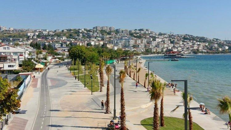 <p>BÜYÜKÇEKMECE<br />
<br />
İSTANBUL BÜYÜKÇEKMECE ilce MERKEZ-YENİMAHALLE mah AKBAŞ, AYDINLAR, DİNÇOL, EMİN, NAMLI, UMAY, ÖNCÜLER, ÜNLÜ, İNCİ KUM, İSTANBUL sk bölgelerinde 14/01/2023 09:00:00 - 14/01/2023 17:00:00 saatleri arasında Bakım Çalışması-Kapsamlı TM Bakımı Sebebi ile İş Sağlığı ve Güvenliği’ni de gözeterek elektrik kesintisi yapılacaktır.</p>
