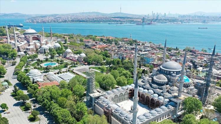 <p> VEZİRHANI, ÇARŞIKAPI NUR-U OSMANİYE, ÇUHACI HANI, ŞEREFEFENDİ sk / SURURİ mah BEZCİLER, MAHMUTPAŞA YOKUŞU, RASTIKÇI, SULTAN MEKTEBİ, YEŞİLDİREKLİ BAKKAL sk / TAYA HATUN mah AYNACILAR, MAHMUTPAŞA HAMAMI, MAHMUTPAŞA YOKUŞU, </p>
