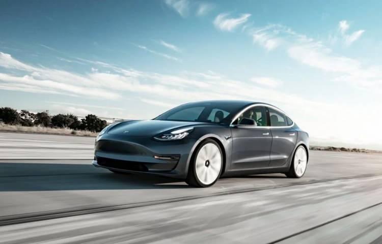 <p><span style="color:#B22222"><strong>TESLA MODEL 3</strong></span> - 0.23</p>
