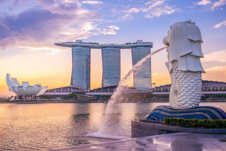 <p>Bir diğer Asya ülkesi Singapur 192 ülkeye vizesiz seyahat imkanı sunarak 2. sırada yer aldı.</p>

<p> </p>
