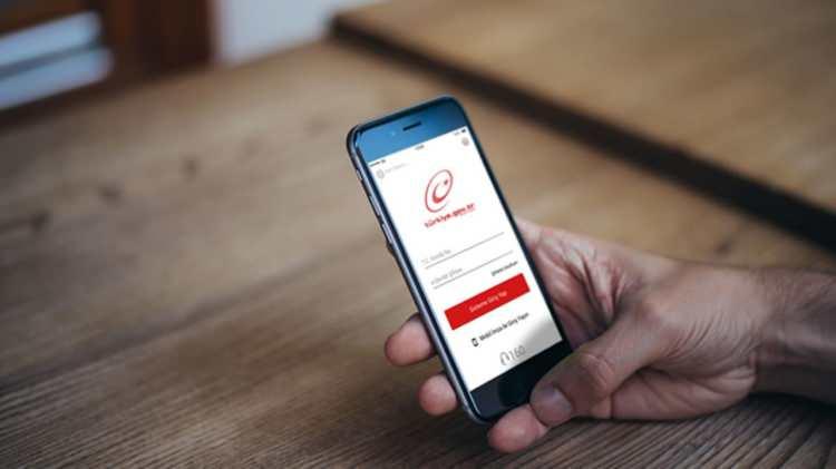 <p>Yeni projeler üzerinde çalışılıyor Sungurlu, sistemin bütünleşik bir yapıda çalışması sayesinde alıcı ve satıcının Tapu Takas web sitesi, mobil uygulama ve e-Devlet olmak üzere üç farklı kanaldan dilediği alternatif üzerinden işlem başlatabileceğine değinerek, işlem durumunun istenilen kanaldan takip edilebileceğine dikkat çekti. Sungurlu gelecek döneme ilişkin halen sürmekte olan çalışmalar hakkında da bilgi verdi. Sungurlu, “Ayrıca önümüzdeki dönemde gayrimenkul alım satımına aracılık eden kurumsal firmalar ile çeşitli anlaşmalara gidilerek ilgili firmaların müşterilerinin Tapu Takas sistemi üzerinden alım satım bedelinin ödenmesi için gerekli entegrasyon ve sistemsel geliştirmeler üzerinde de çalışıyoruz” dedi.</p>
