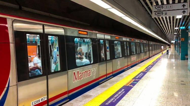 <p>MARMARAY: Ekonomiye katkısı 3.6 milyar dolar. 7.8 milyar dolar üretim, 717.7 milyon dolar ihracat, 177 milyon dolar vergi geliri ve yıllık ortalama 7.7 bin kişiye iş sağlandı. Faaliyet dönemi boyunca toplumsal refaha toplam 2.7 milyar dolarlık tasarrufta bulundu.</p>
