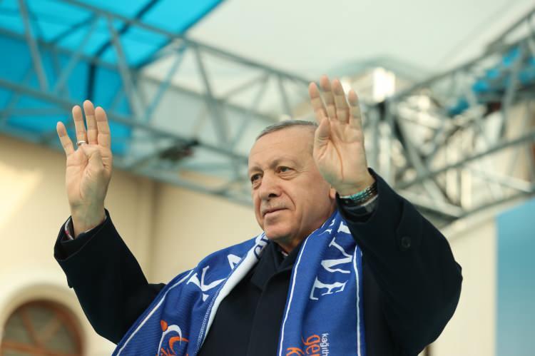 <p>Cumhurbaşkanı Recep Tayyip Erdoğan, Kağıthane-İstanbul Havalimanı Metro Hattı Açılış Töreni'ne katıldı.</p>
