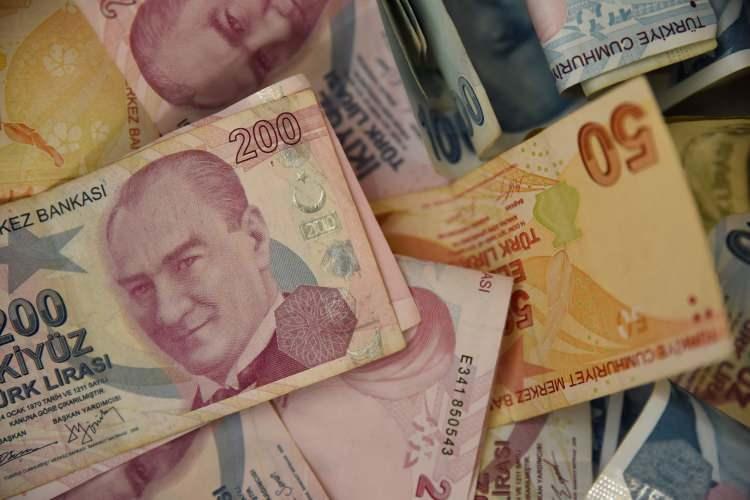 <p>EN DÜŞÜK EMEKLİ MAAŞI 5.500 TL OLDU <br />
</p>