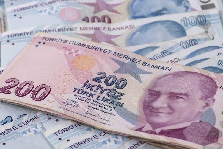 <p>Mevcut verginin aslına bağlı olmayan cezaların yarısı siliniyor. </p>
