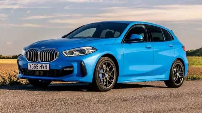 <p>BMW 1 Serisi 116d versiyonu kilometrede 0,93 kuruş yakıt tüketiyor.</p>
