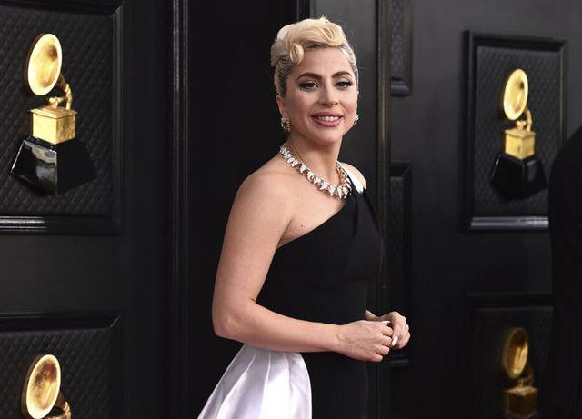 <p><span style="color:#800080"><strong>8. LADY GAGA</strong></span></p>
<p> </p>