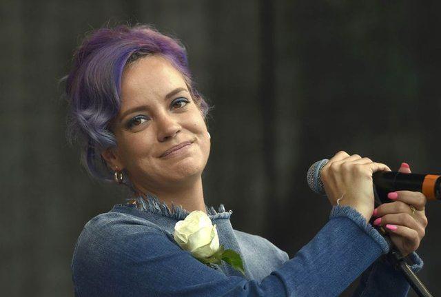 <p><span style="color:#800080"><strong>18. LILY ALLEN</strong></span></p>
<p> </p>