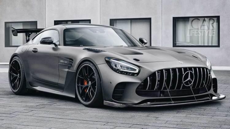 <p>AMG tarafından üretilmiş en güçlü V8 motoru bünyesinde barındıran model saatte 325 kilometre hıza ulaşabiliyor. Saatte 100 kilometre hıza 3,1 saniyede ulaşabilen Mercedes-AMG GT Black Series’te 7 vitesli çift kavramalı şanzıman bulunuyor.</p>
<p> </p>
<p>Otomobil0-200 km/s hızlanmasını ise 9 saniyenin altında tamamlıyor. Karbondan üretilen ve sadece 13,9 kg ağırlığa sahip tork tüpü, AMG GT’de kullanılan alüminyum örneğe göre yüzde 40 daha hafif. </p>