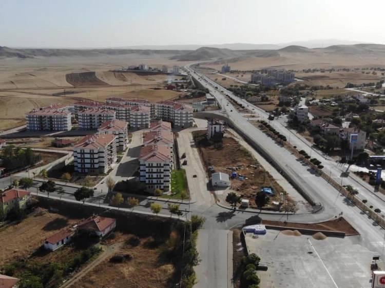 <p>Tüketici Konfederasyonu (TÜKONFED) Başkanı Aydın Ağaoğlu, apartman ve site aidatlarının geçmişte kira bedelinin yaklaşık yüzde 10'u ile 20'si arasında belirlendiğini söyledi.</p>
<p> </p>