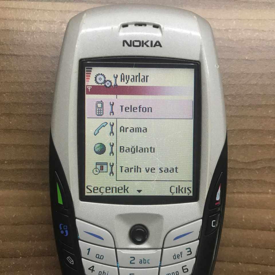 <p>10- Nokia 6600 - 157 milyon</p>
