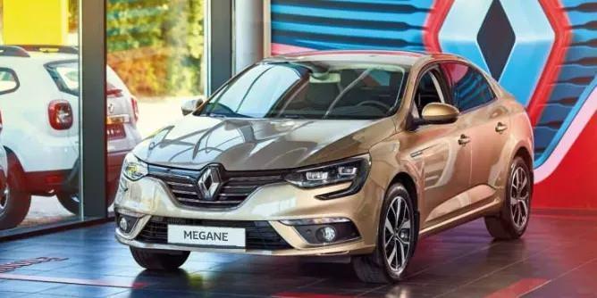 <p>Renault Megane’ın 115 beygir güç ve 270 Nm tork üreten dört silindirli 1,5 litrelik dizel ünitenin karma yakıt tüketimi 100 km’de 4,0 litre (fabrika verilerine göre).</p>
