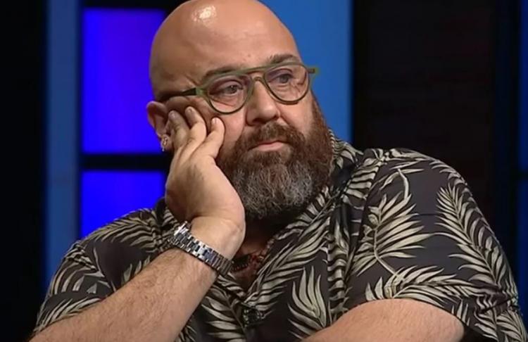 <p><strong>Yemek yarışmasında yaşanan şef değişiklikleri sonrası ikilinin yerine gelecek isimler de bir bir açıklanmaya başladı.</strong></p>
