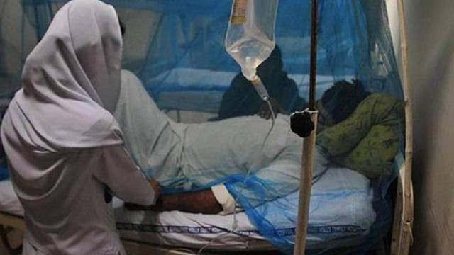 <p>Pakistan’ın Karaçi kentinde gizemli solunum yolu hastalığı nedeniyle 2 haftada 16’sı çocuk toplam 19 kişinin hayatını kaybettiği bildirildi.</p>
