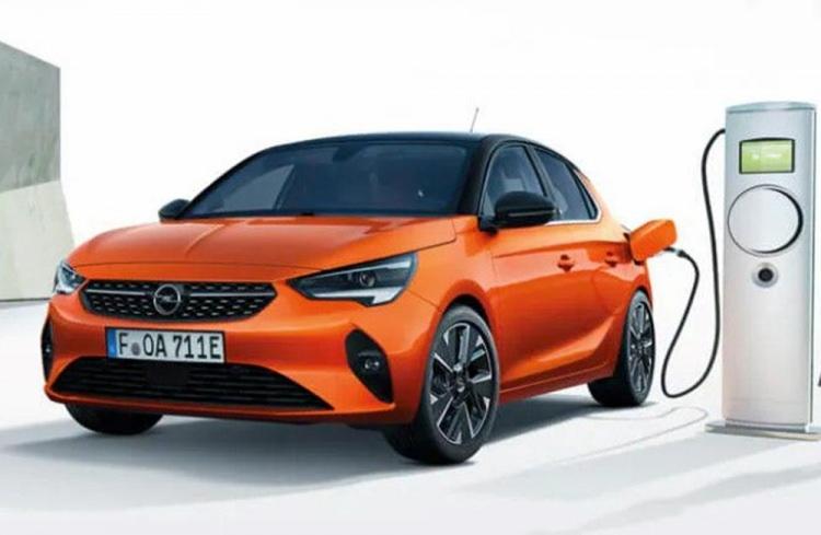 <p>OPEL<br />
Opel Corsa-e 100 kW Ultimate </p>
