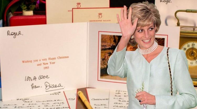 <p><span style="color:#FF0000"><strong>İngiliz Kraliyet Ailesinin gözbebeği olarak tüm dünyada büyük bir sevgiyle anılan Prenses Diana'nın ölümünden birkaç yıl önce yakın arkadaşlarına yazdığı mektuplar satışa çıkarıldı. Mektuplarda yazanlar ise Diana'nın Charles ile boşanma sürecinde yaşadıklarını ve Kraliyet Ailesinin gizli kalan sırlarını gözler önüne seriyor.</strong></span></p>
