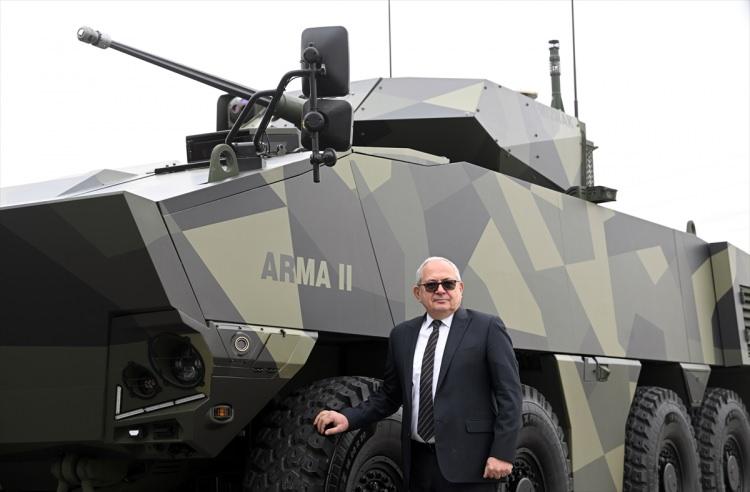 <p><strong>Yerli imkanlarla geliştirilen 720 beygir, 12,7 litre Ecotorq motorunu Arma II'de kullanıyoruz. Arma II'de uluslararası kullanıcılara aynı güçte yerli ve yabancı olmak üzere iki motor seçeneği sunuyoruz. </strong></p>
