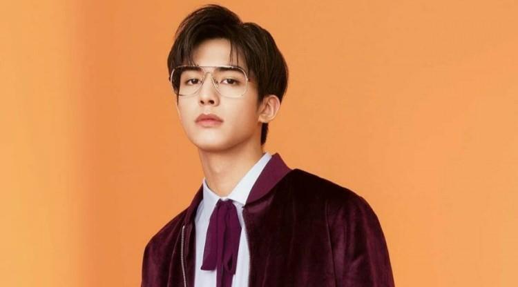 <p><strong>78- SONG WEILONG</strong></p>
<p><strong>AKTÖR VE MODEL</strong></p>