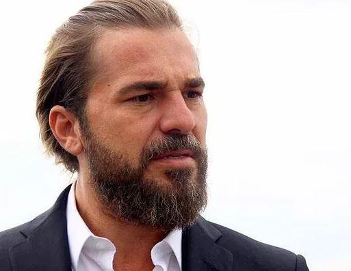 <p><strong>Düzyatan, özel yaşamına dair bilgileri ara sıra da olsa sosyal medya hesabından takipçileriyle paylaşıyor.</strong></p>
