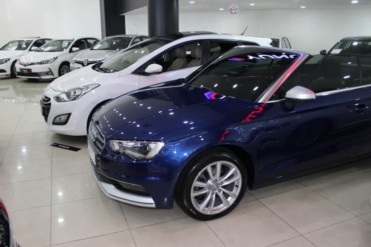 <p>&Ccedil;&uuml;nk&uuml; k&uuml;&ccedil;&uuml;k gibi g&ouml;r&uuml;nen bu par&ccedil;aların maliyetleri y&uuml;ksektir. Sunroof varsa d&uuml;zg&uuml;n bir şekilde a&ccedil;ılıp kapanıyor mu?</p>
