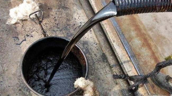 <p>Daha sonra Ruslar çekildikten sonra Milli Mücadele döneminde yeni hükümet buradaki petrollerden yararlanma yoluna gidiyor.</p>
<p> </p>