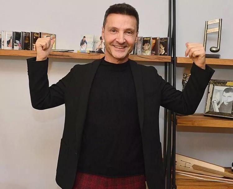 <p><strong>Sinan Özen, minik bebeğin sağlık durumu ile ilgili her gelişmeyi takipçileriyle de paylaştı:</strong></p>

<p> </p>

