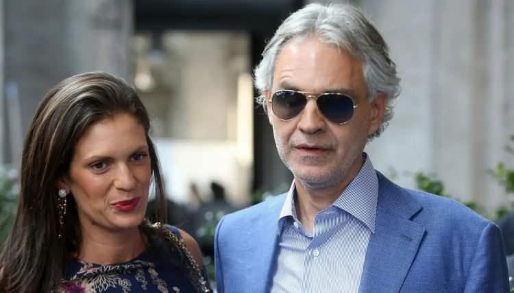 <p><span style="color:#000080"><strong>İtalyan müzisyen </strong></span><span style="color:#000000"><strong>Andrea Bocelli ve eşi Veronica Berti Bocelli</strong></span><span style="color:#000080"><strong> de Türkiye ve Suriye'deki deprem mağdurları için </strong></span><span style="color:#4B0082"><strong>"Ülkem, depremin kötü etkilerini çok iyi bilmektedir. Buradan Türk ve Suriye halklarına desteklerimizi iletmek istiyoruz. Umarız yetkililerden vatandaşlara kadar herkes üzerine düşen görevi yerine getirir. Sizleri sevgiyle kucaklıyoruz."</strong></span><span style="color:#000080"><strong> dedi.</strong></span></p>