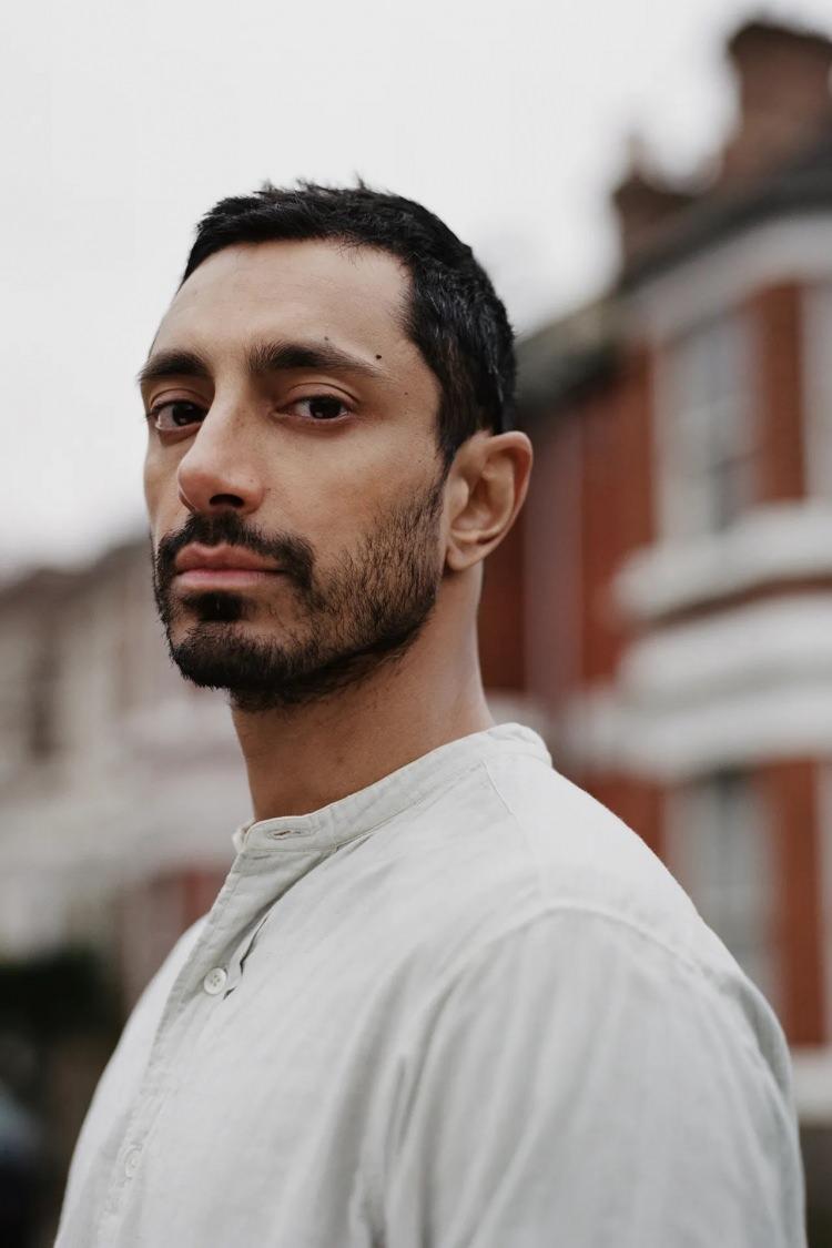 <p><span style="color:#000080"><strong>İngiliz oyuncu ve rapçi </strong></span><span style="color:#000000"><strong>Riz Ahmed</strong></span><span style="color:#000080"><strong>, BBC'nin depremle ilgili haberinin yanında, AKUT'un yardım linkini takipçileriyle paylaştı.</strong></span></p>
<p> </p>