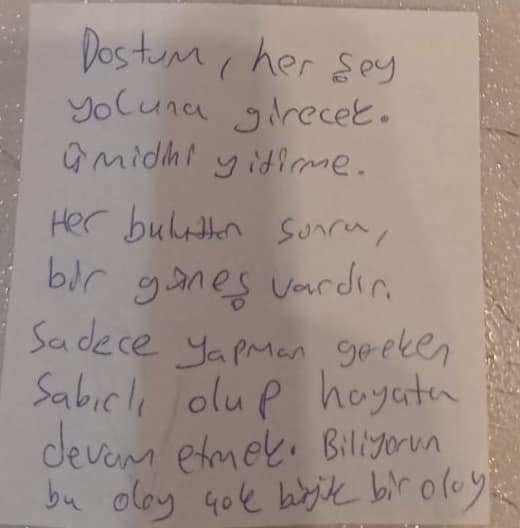 <p><strong>Gelen yardımlar arasında yer alan oyuncakların kendilerini çok duygulandırdığını ifade eden <span style="color:#000000">Aymelek Derneği Başkanı Yurdagül Altınbaş</span>, <span style="color:#000000">"Deprem haberini alır almaz oradaki vatandaşlarımıza yardım etmek için elimizden geleni yapıyoruz. Tüm Türkiye’de olduğu gibi Aydın’da da vatandaşlar tek yürek olmuş durumda. </span></strong></p>