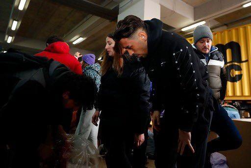 <p>Sarı-lacivertli kulğpten yapılan açıklamada, "Destekleriniz için teşekkür ederiz, üçüncü yardım tırımız da afet bölgesine gitmek üzere yola çıktı." ifadelerine yer verildi. </p>