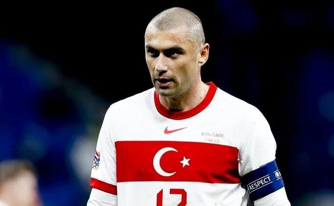<p>Burak Yılmaz : 300 bin TL</p>
<p> </p>