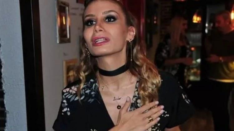 <p>İrem Derici 150 bin TL</p>

<p> </p>
