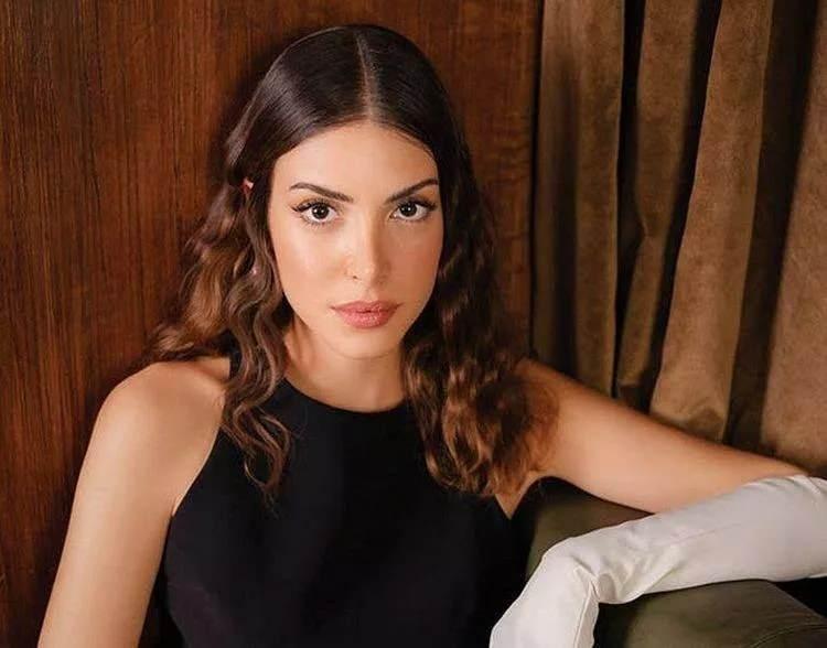 <p>DENİZ BAYSAL</p>