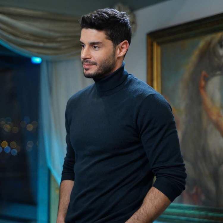 <p>BERK OKTAY</p>