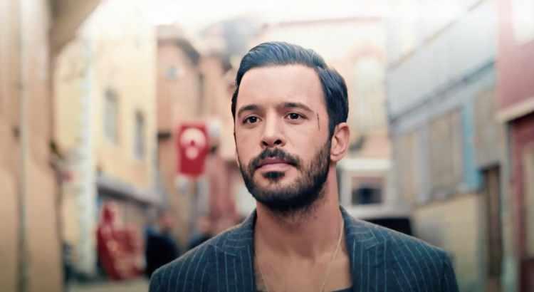 <p><strong>BARIŞ ARDUÇ</strong></p>
<p> </p>
<p> </p>