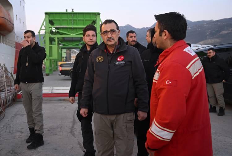 <p>Bakan Dönmez,  Mukavemet'in, Türkiye'nin enerji filosunun son üyesi olduğunu söyledi.</p>

<p> </p>
