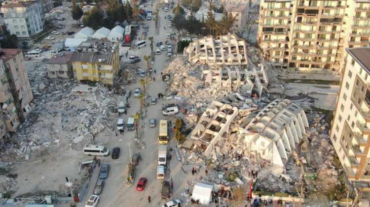 <p>6 Şubat’ta Kahramanmaraş merkezli Pazarcık ve Elbistan depremleri, 10 kenti aynı anda etkiledi. </p>
