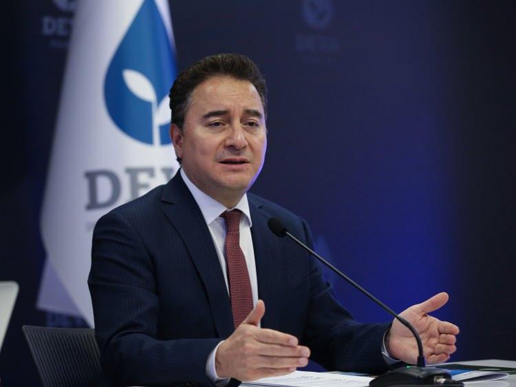<p><strong>DEVA'NIN 'CENAZE' İDDİASI</strong></p>

<p>Deva Partisi Genel Başkanı Ali Babacan, yaptığı bir a&ccedil;ıklamada kimliği tespit edilemeyen kimselerin resmi verilere eklenmediğini &ouml;ne s&uuml;rd&uuml;.</p>
