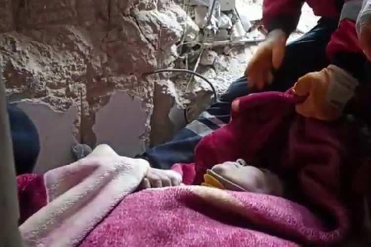 <p><strong>Hatay | 175. saat</strong><br />
<br />
Naide Umay</p>
