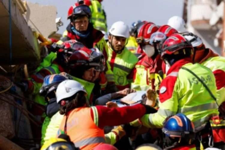 <p><strong>Hatay / Antakya| 204. saat</strong><br />
<br />
Muna</p>
