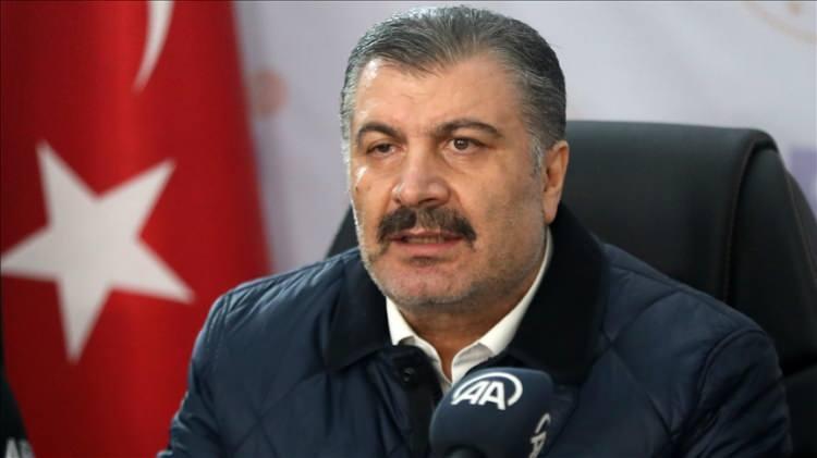 <p><strong>20.23</strong></p>

<p>Sağlık Bakanı Fahrettin Koca, Kahramanmaraş merkezli depremlerde şu ana kadar 1651 vatandaşın hayatını kaybettiğini, 11 bin 119 kişinin yaralandığını bildirdi.</p>
