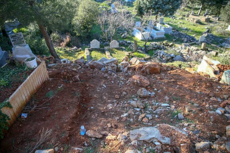 <p>Deprem nedeniyle çok korktuklarını belirten Cihan, şunları kaydetti:</p>
