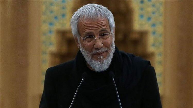 <p>Sanatçı Yusuf İslam, Kahramanmaraş merkezli depremin duyulmasının ardından yayınladığı 3 mesajında Türkiye'ye destek verirken, son paylaşımında ise Kuran-ı Kerim'de Bakara Suresi'nin 155, 156 ve 157. ayetlerine yer verdi.</p>

<p> </p>
