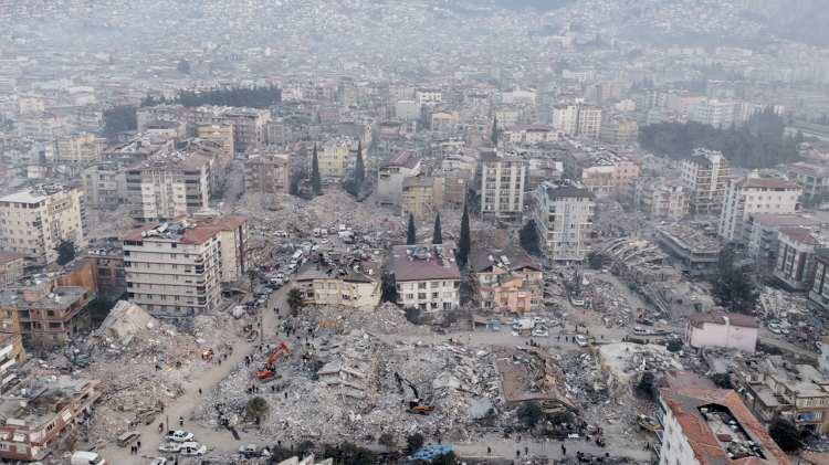 <p>Dünya Türkiye'deki depremzedeler için tek yürek olup bağış kampanyaları düzenlemeye devam ediyor. </p>
