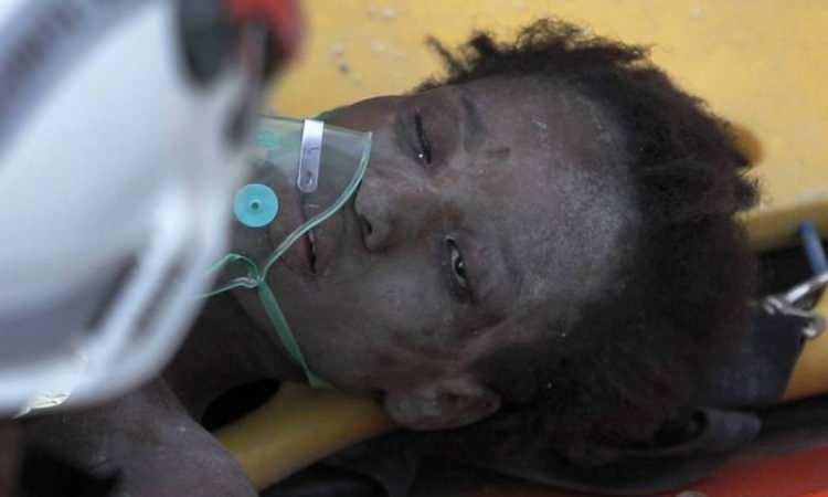 <p>Bundan bir yıl önce ise Haiti’de 16 yaşındaki bir kız çocuğu depremden 15 gün sonra enkazdan sağ çıkmayı başarabilmişti.</p>